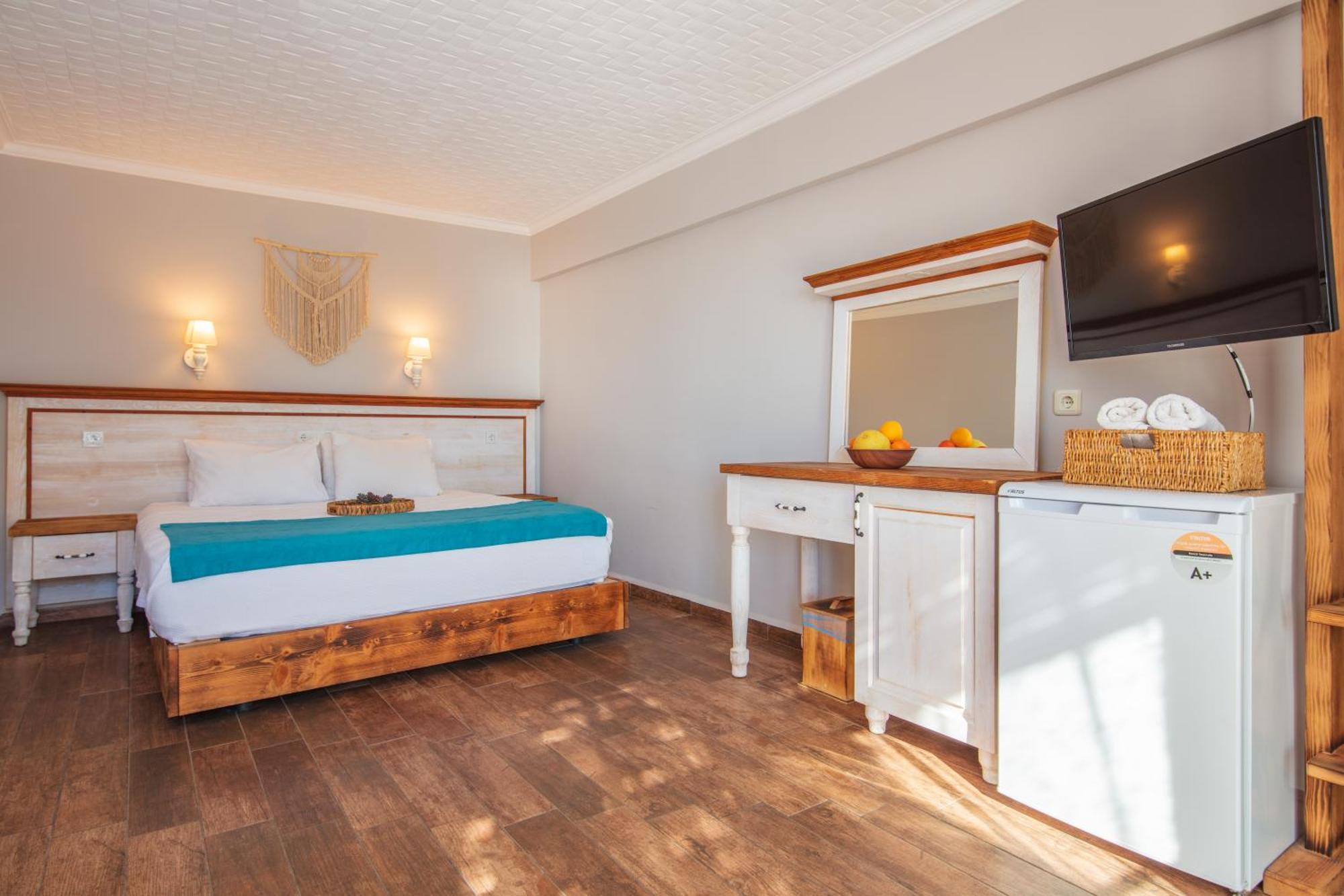 Oeluedeniz Manzara Non Alcoholic Family Hotel Bagian luar foto