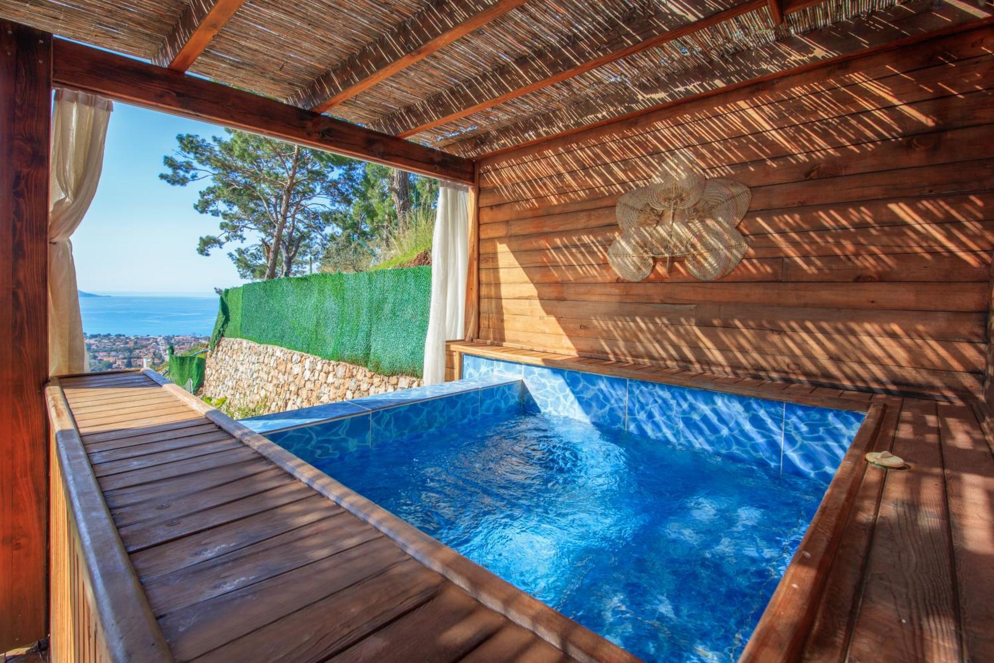 Oeluedeniz Manzara Non Alcoholic Family Hotel Bagian luar foto